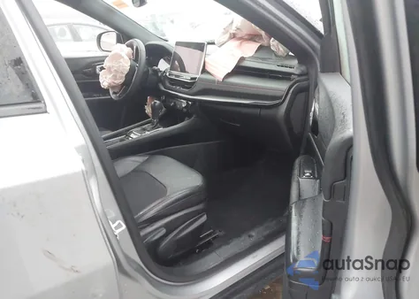 2024 Jeep Compass Trailhawk 4X4 from USA, damaged, VIN 3C4NJDDN7RT610543